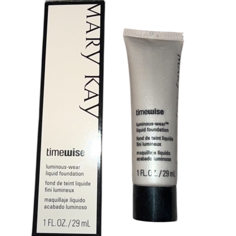 NWT’s BEIGE 1 Shade - Mary Kay Timewise Luminous-Wear Foundation